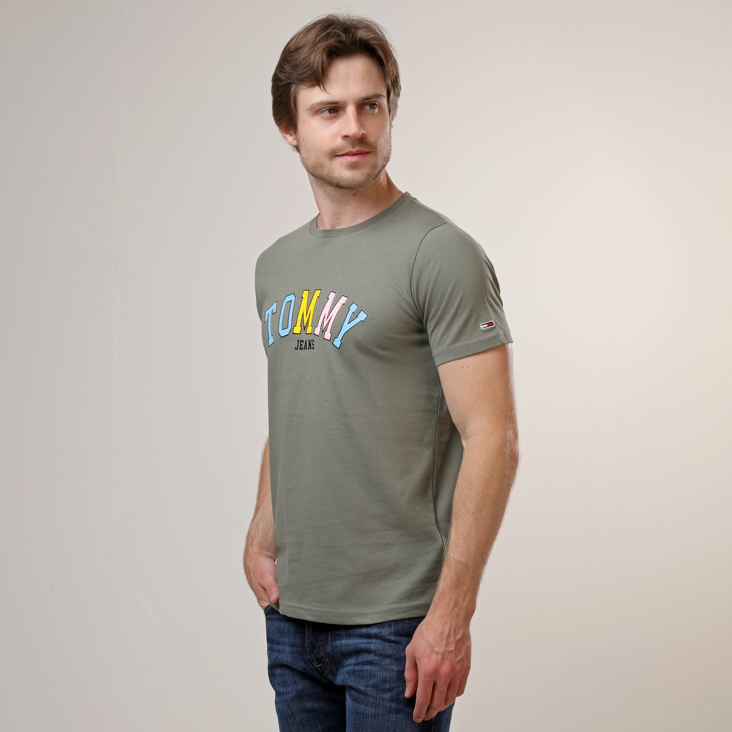 Tommy Jeans Slim Fit T-shirt