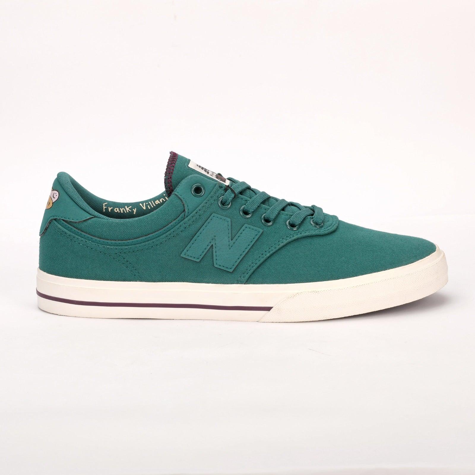 NEW BALANCE Shoes
